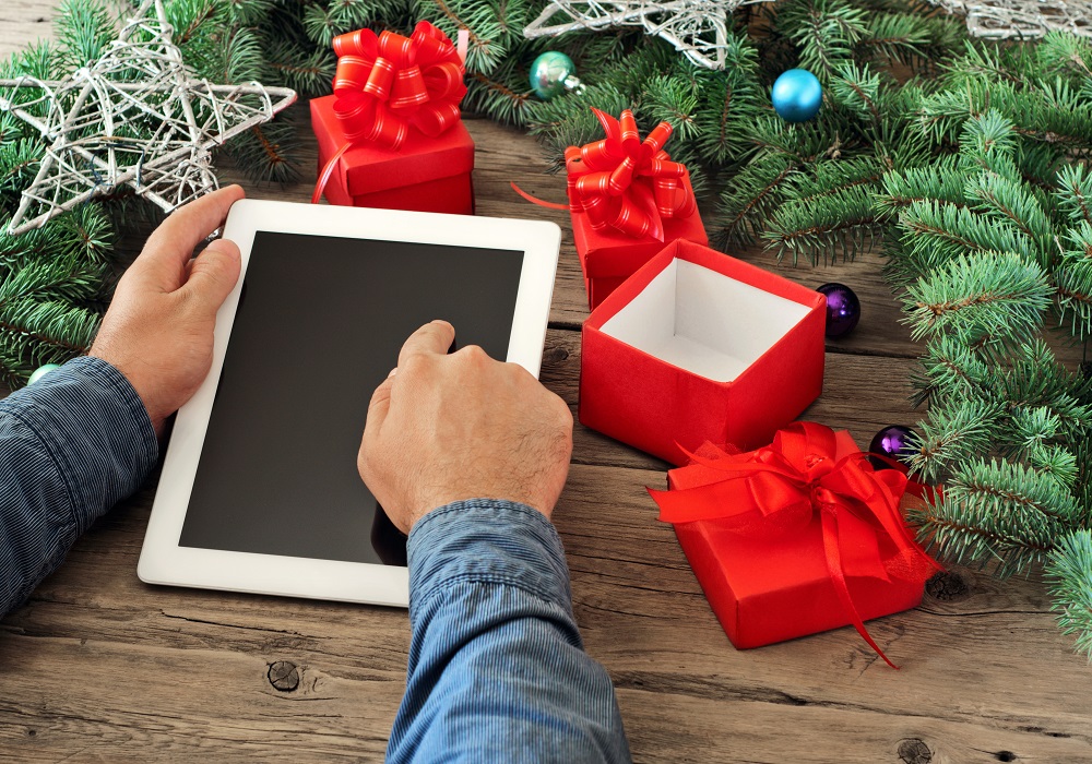 Top 5 Christmas Gadgets for Contractors